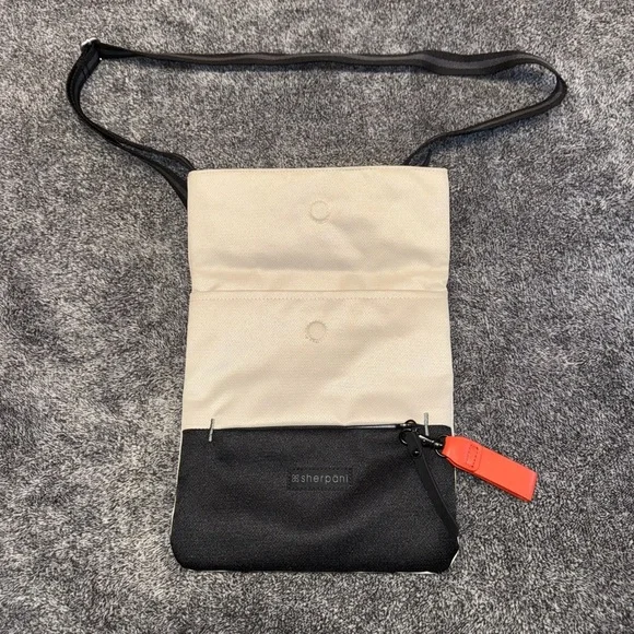 Sherpani Two-Tone Crossbody with Red Accent - Picture 2 of 7